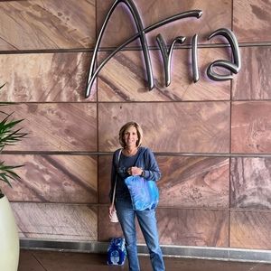 Meet your Posher, Regina